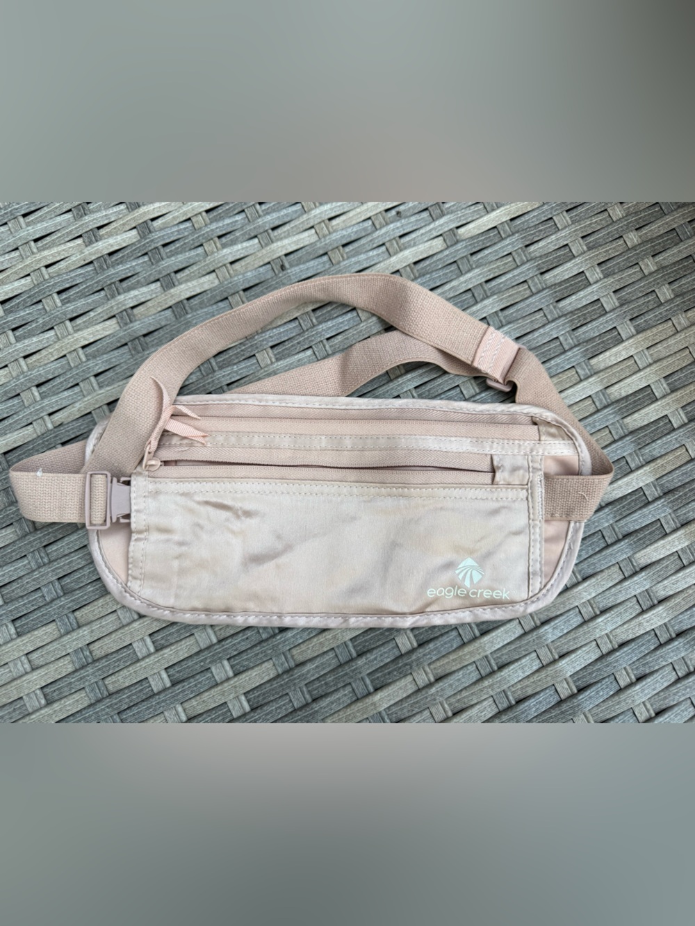 Eagle Creek Undercover Money Belt for Travel